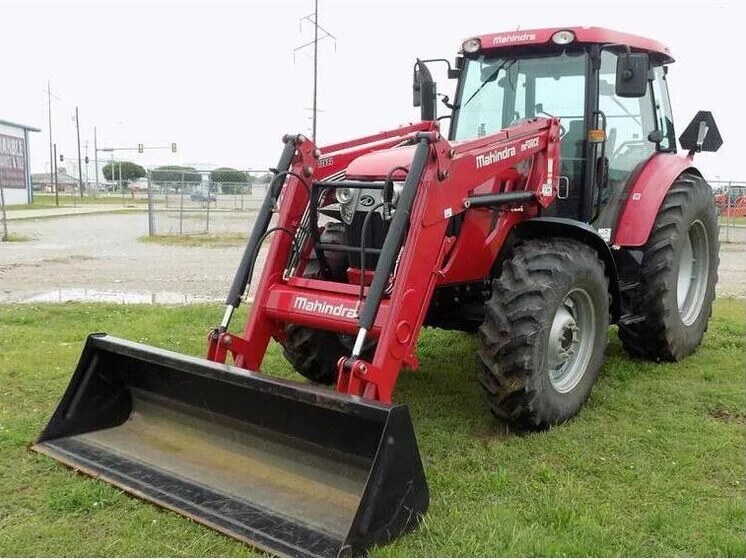 2016 Mahindra 105P